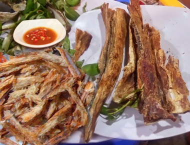 KHÔ ĐUỐI MẮM ME