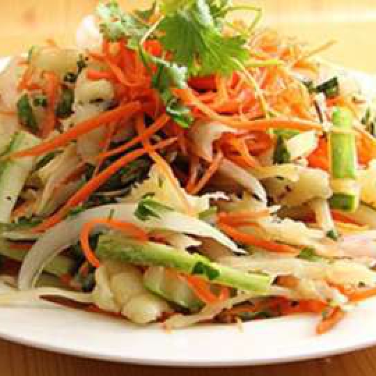 GỎI CHÂN GÀ RÚT XƯƠNG